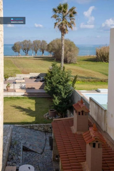 For Sale Villa 480 m² in Crete 13