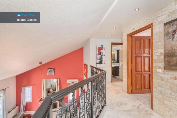 For Sale Villa 480 m² in Crete 33