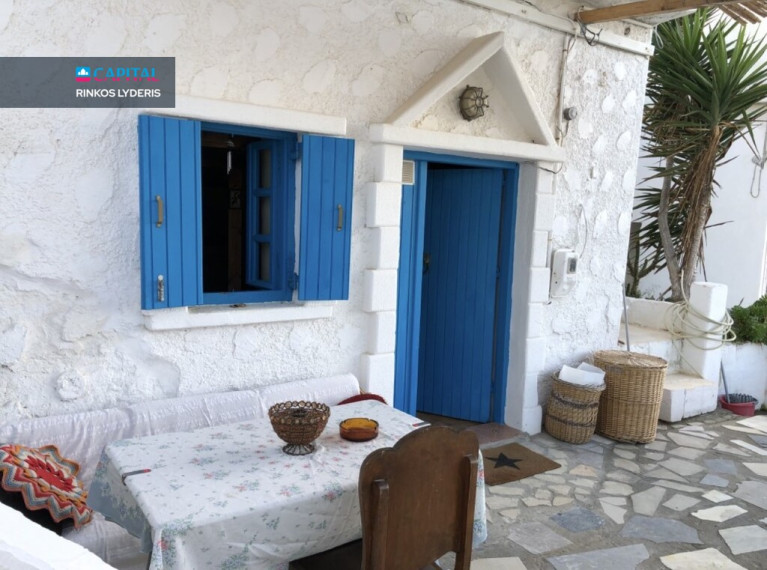 For Sale Detached house 33 m² in Crete 17