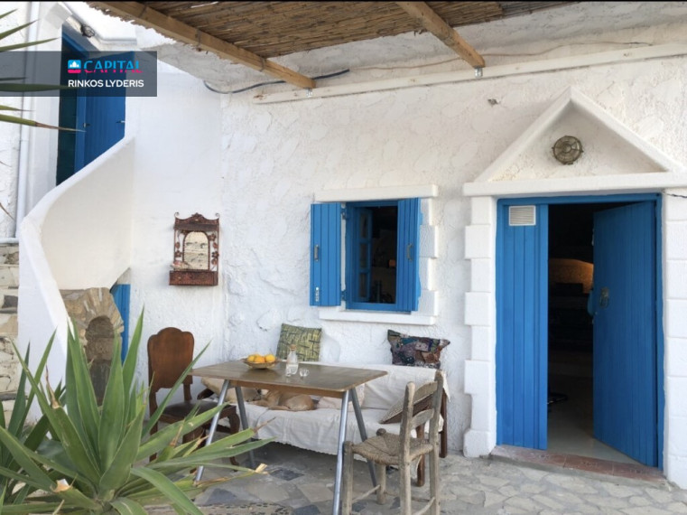 For Sale Detached house 33 m² in Crete 27