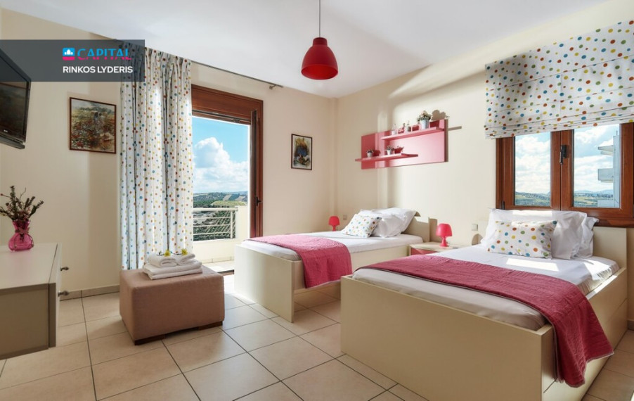 For Sale Villa 380 m² in Crete 19