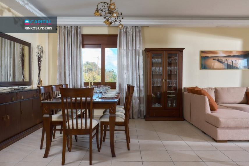 For Sale Villa 380 m² in Crete 38