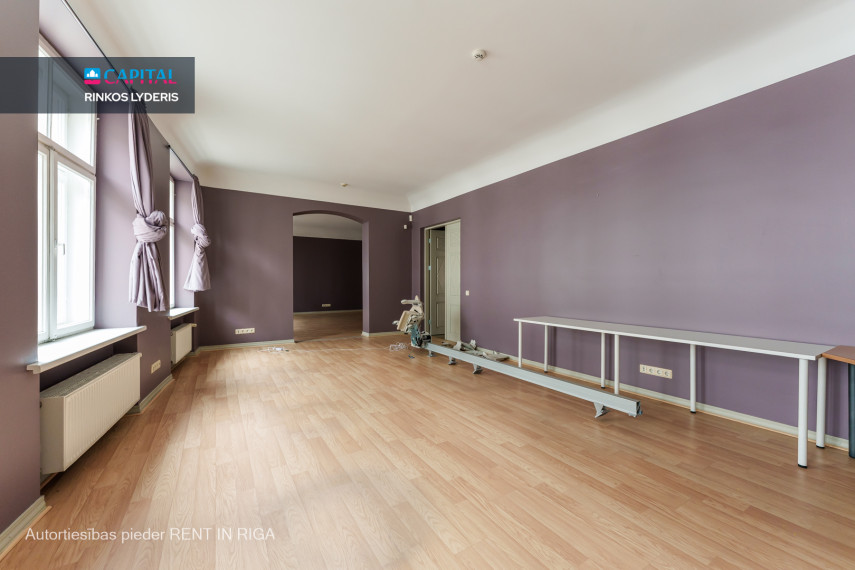 Parduodamas namas Mazā Pils iela 6 , 825.00 kv.m ploto, 4 Floors 13