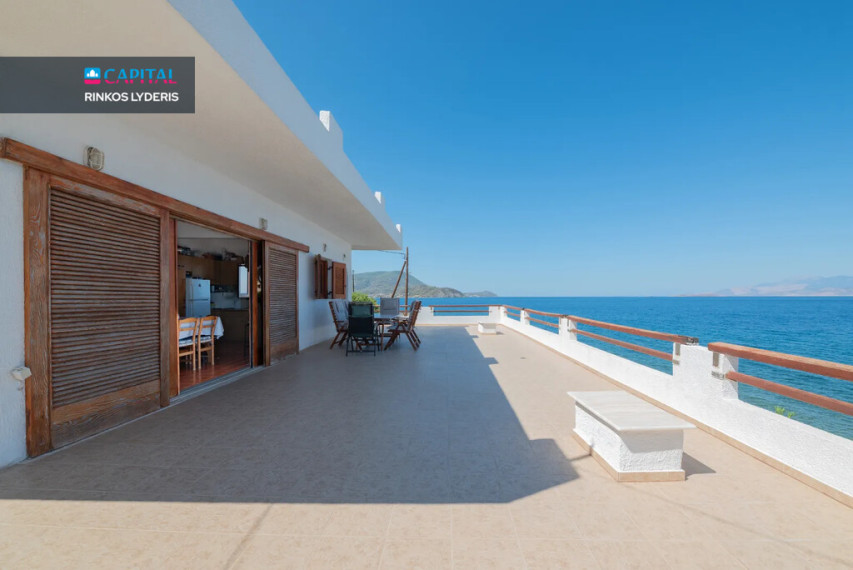 For Sale Detached house 230 m² in Peloponnese 1