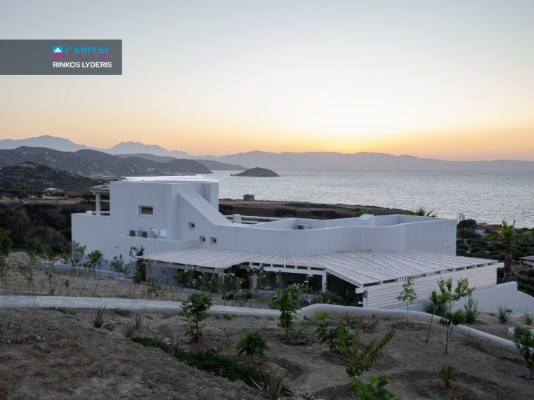 For Sale Villa 288 m² in Crete 2