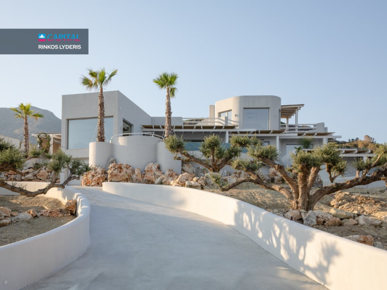 For Sale Villa 288 m² in Crete 3