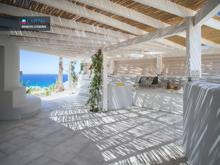 For Sale Villa 288 m² in Crete 8