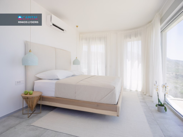 For Sale Villa 288 m² in Crete 20