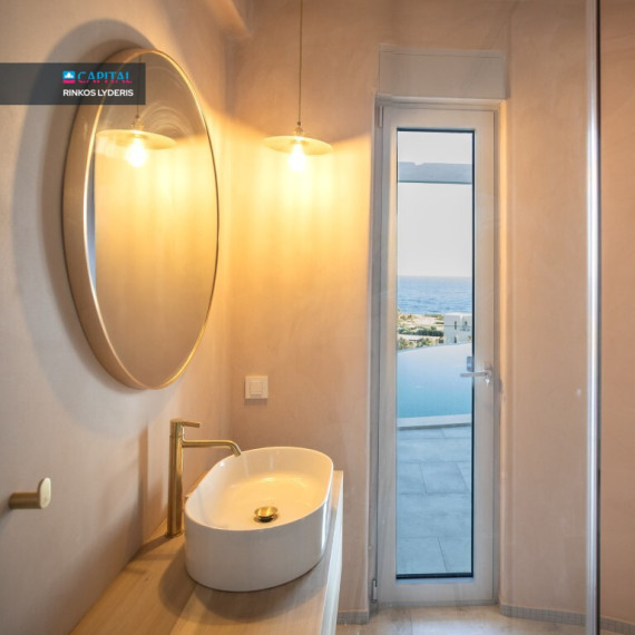 For Sale Villa 288 m² in Crete 22