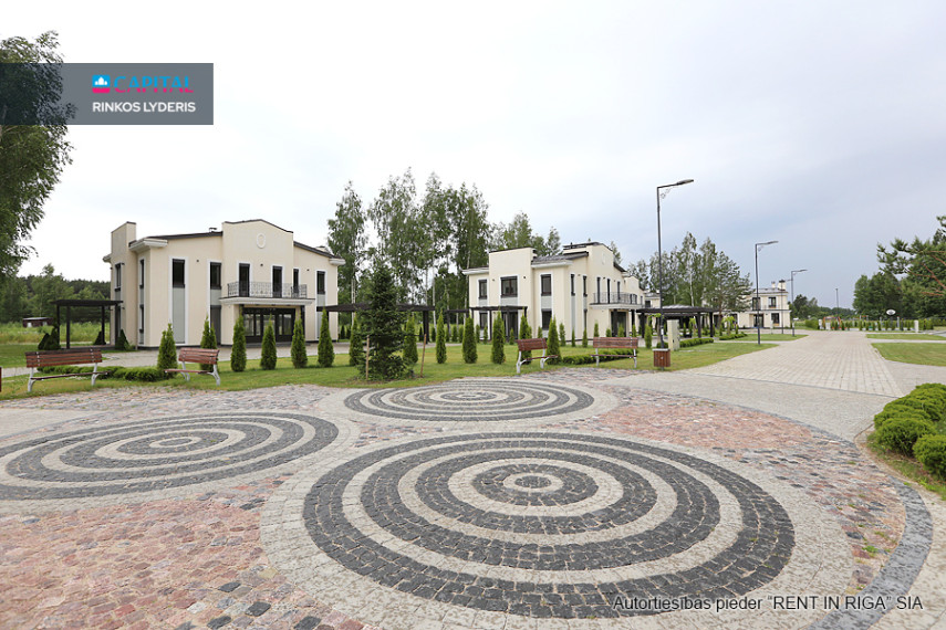 Parduodamas namas Sīļukalnu iela 9 , 360.00 kv.m ploto, 2 Floors 5
