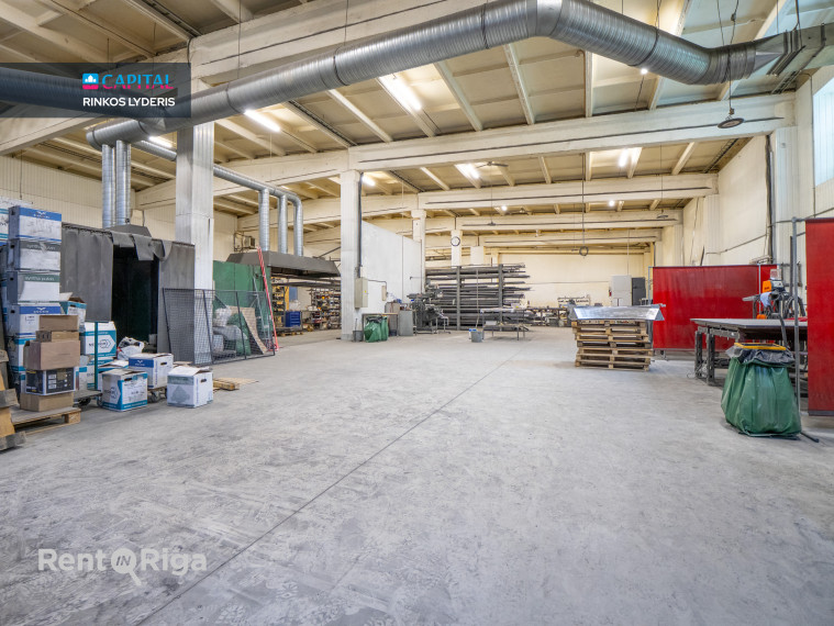 Nuomojamos patalpos Buļļu iela 45 , 2730.00 kv.m ploto 1