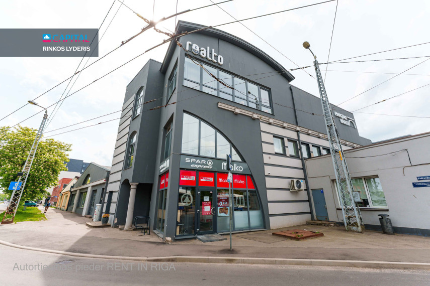 Nuomojamos patalpos Pētersalas iela 1 , 160.00 kv.m ploto 1