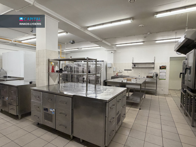 Nuomojamos patalpos Pētersalas iela 1 , 160.00 kv.m ploto 6