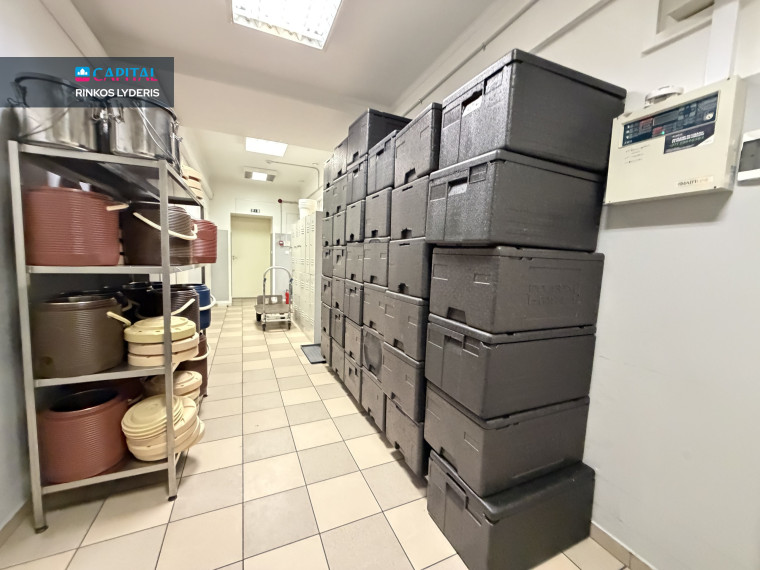Nuomojamos patalpos Pētersalas iela 1 , 160.00 kv.m ploto 12