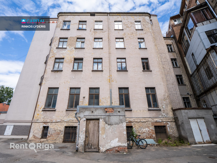 Nuomojamos patalpos Lāčplēša iela 60 , 1462.00 kv.m ploto 2