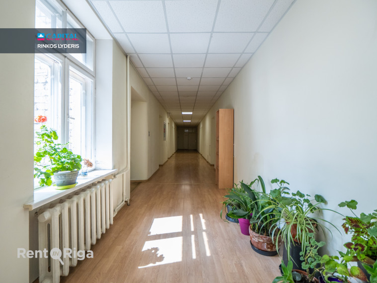 Nuomojamos patalpos Lāčplēša iela 60 , 1462.00 kv.m ploto 24
