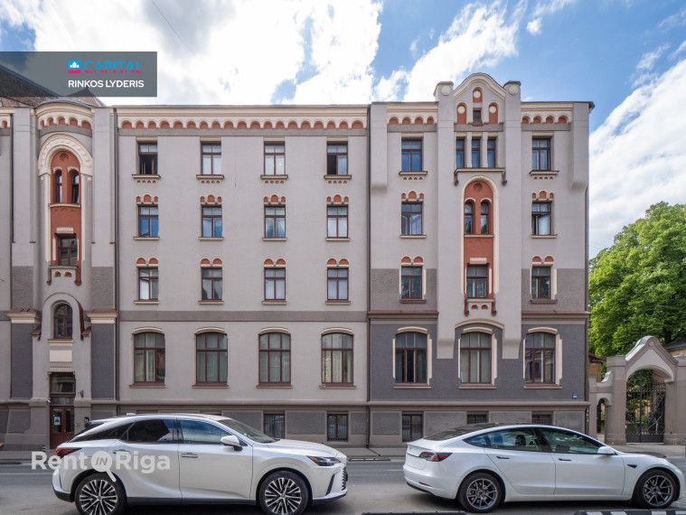 Nuomojamos patalpos Lāčplēša iela 60 , 1462.00 kv.m ploto 38