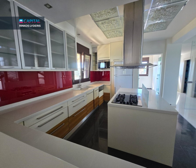 For Sale Villa 360 m² in Crete 8