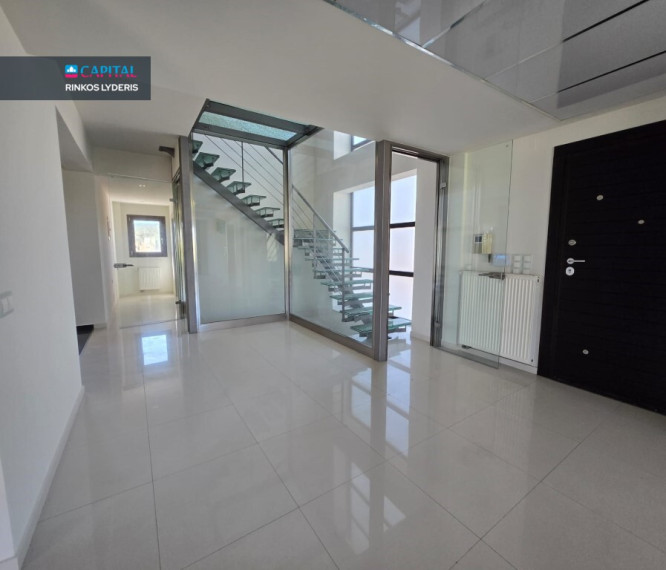 For Sale Villa 360 m² in Crete 9