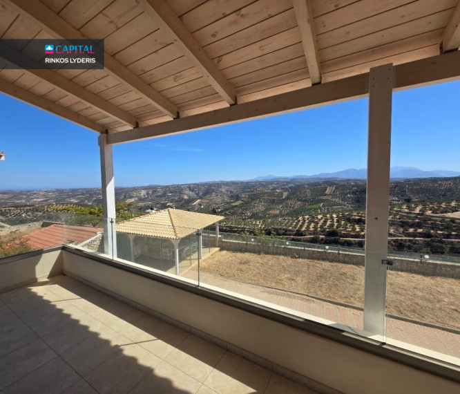 For Sale Villa 360 m² in Crete 20