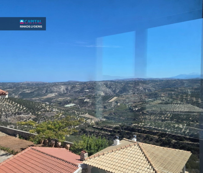 For Sale Villa 360 m² in Crete 21