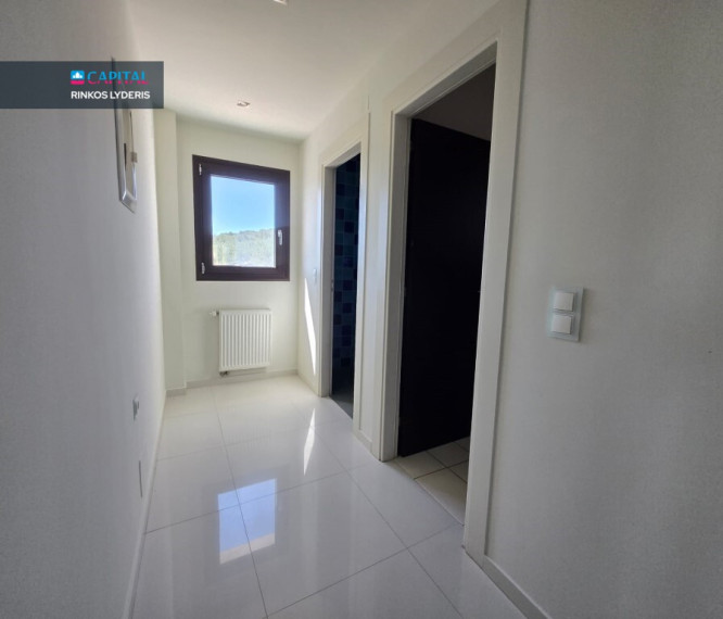 For Sale Villa 360 m² in Crete 46