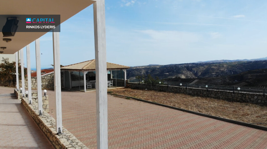For Sale Villa 360 m² in Crete 56