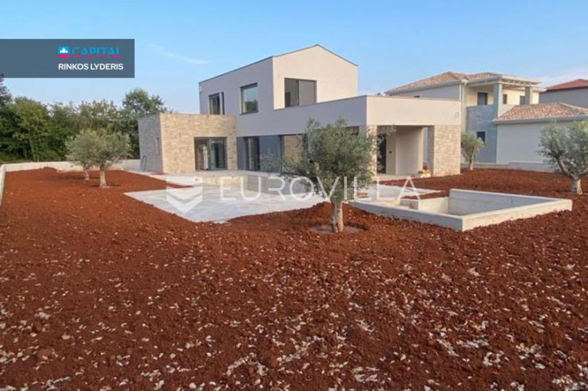 Parduodamas namas Tinjan 13 , 170.00 kv.m ploto, 2 Floors 1
