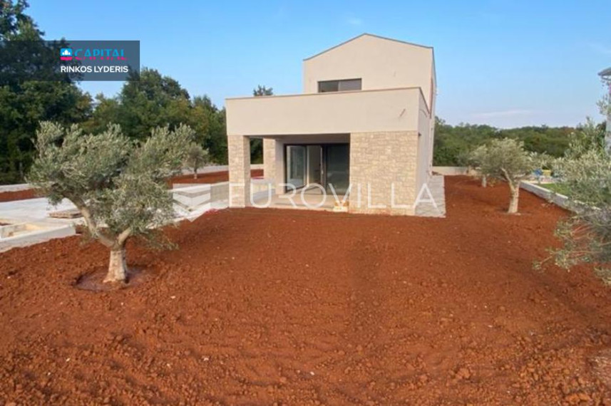 Parduodamas namas Tinjan 13 , 170.00 kv.m ploto, 2 Floors 7