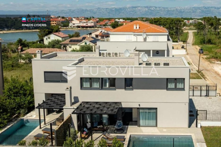 Parduodamas namas Put Punte 1 , 263.12 kv.m ploto, 2 Floors 5