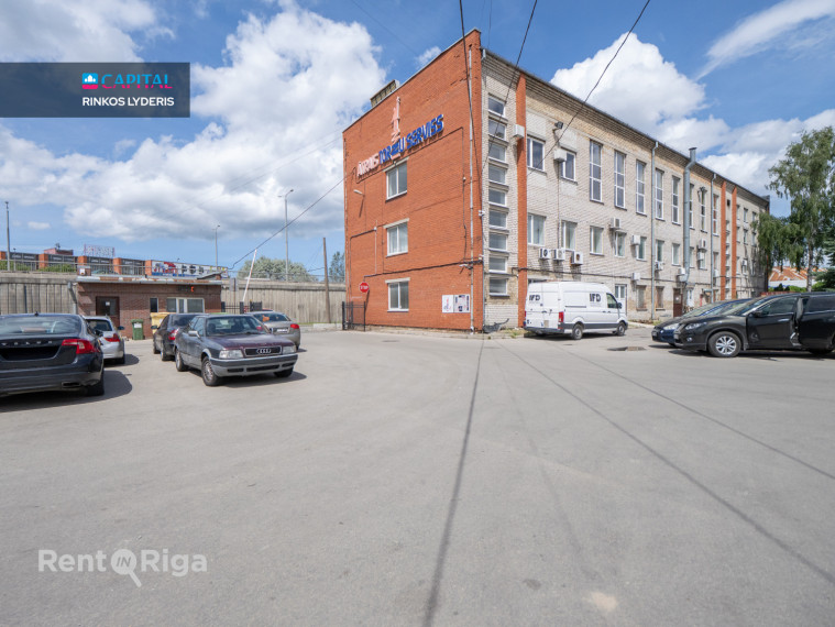Nuomojamos patalpos Kārļa Ulmaņa gatve 1 , 237.00 kv.m ploto 23