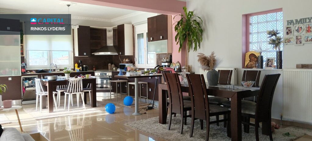 For Sale Detached house 200 m² in Thessaloniki 6