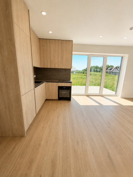 Parduodamas namas Girkalių k., Klaipėdos r. sav., 43 m² ploto 2 kambariai 2