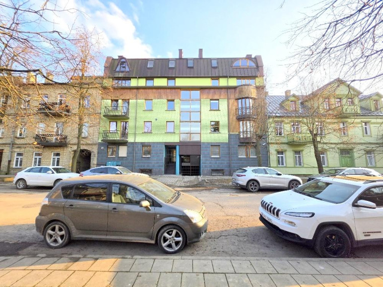 Nuomojamas butas Pušų g., Žvėrynas, Vilniaus m., Vilniaus m. sav., 107 m² ploto 3 kambariai 27