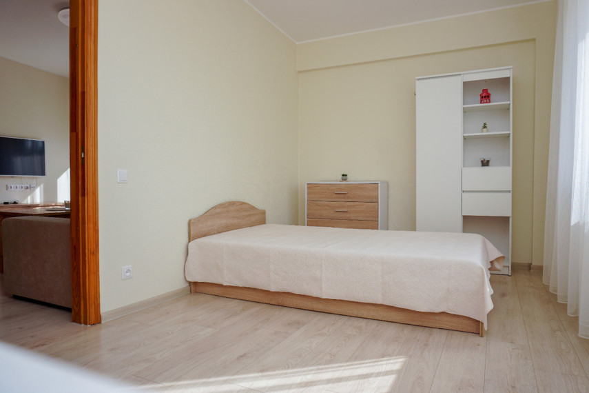Nuomojamas butas Vytauto g., Šiaulių m., Šiaulių m. sav., 43.46 m2 ploto, 2 kambariai 11