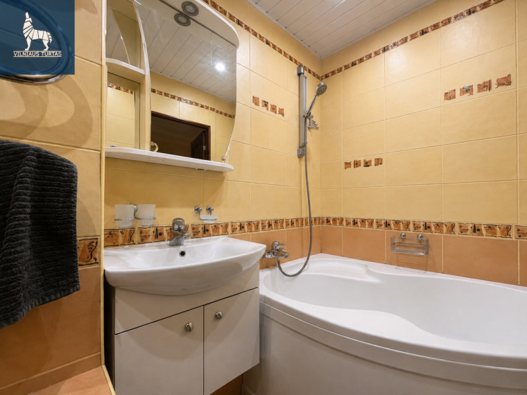 Nuomojamas butas Medeinos g., Pašilaičiai, Vilniaus m., Vilniaus m. sav., 65 m2 ploto, 1 kambariai 6
