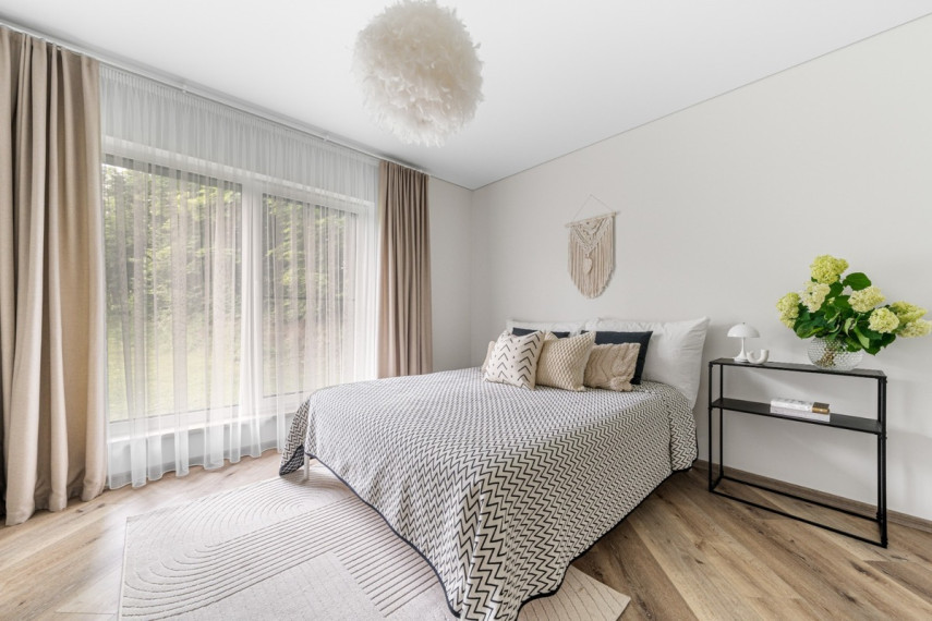Nuomojamas namas Naujanerių Sodų 1-oji g., Vilniaus m., Vilniaus m. sav., 152.42 m2 ploto, 1 aukštai 19