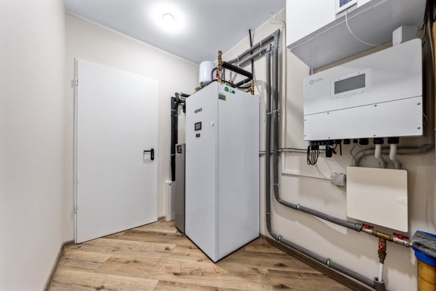 Nuomojamas namas Naujanerių Sodų 1-oji g., Vilniaus m., Vilniaus m. sav., 152.42 m2 ploto, 1 aukštai 34