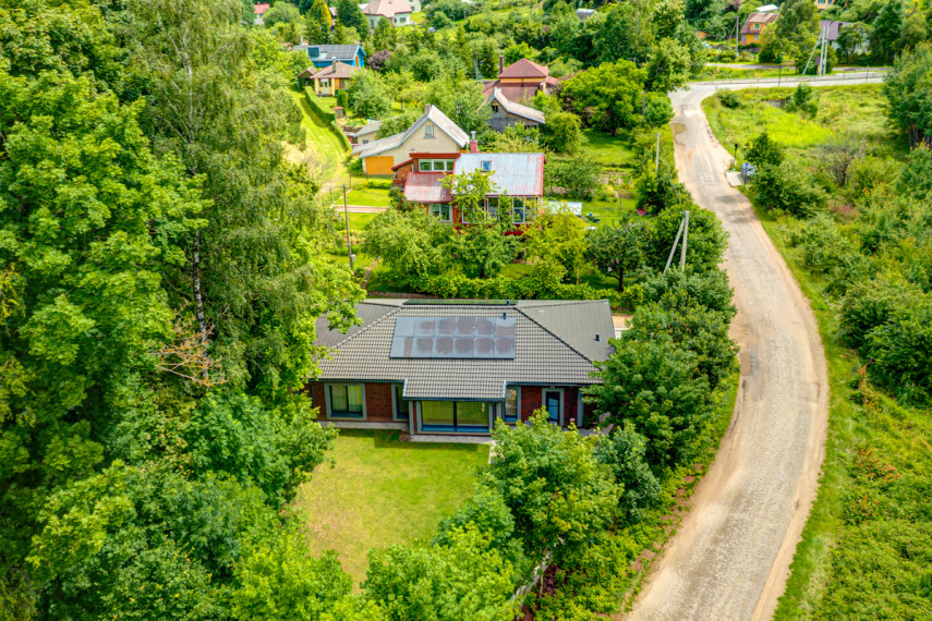 Nuomojamas namas Naujanerių Sodų 1-oji g., Vilniaus m., Vilniaus m. sav., 152.42 m2 ploto, 1 aukštai 35