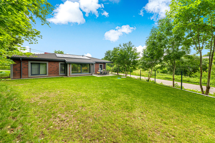 Nuomojamas namas Naujanerių Sodų 1-oji g., Vilniaus m., Vilniaus m. sav., 152.42 m2 ploto, 1 aukštai 43