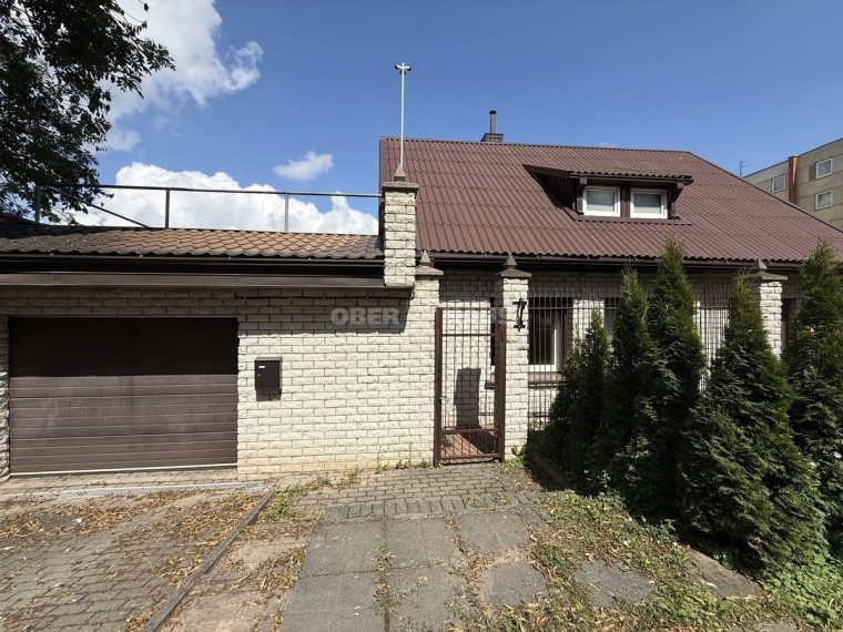 Parduodamas namas Klevų g., Centras, Šiaulių m., Šiaulių m. sav., 142.92 m2 ploto, 2 aukštai 4