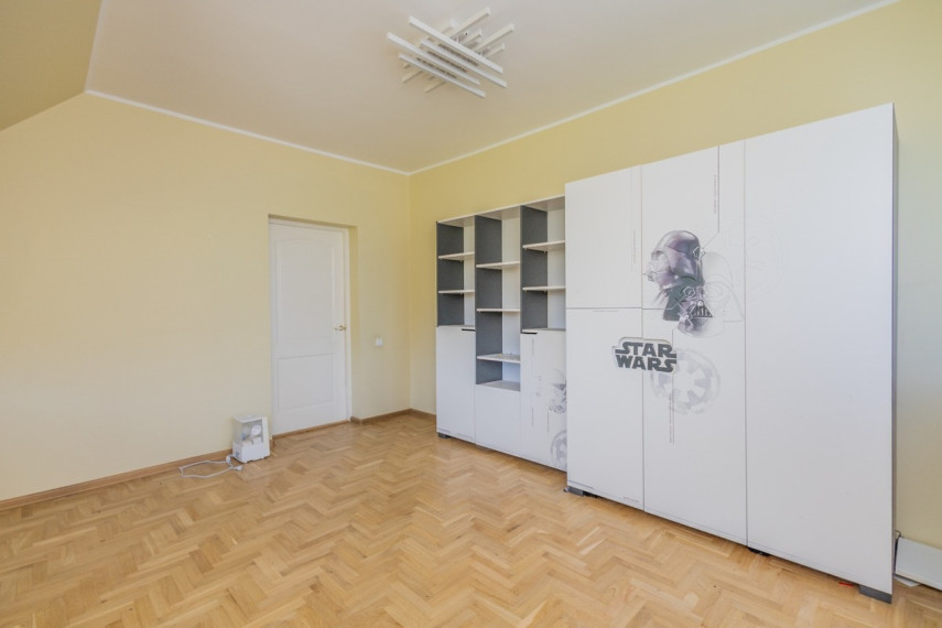 Parduodamas namas Šventupės g., Kauno m., Kauno m. sav., 345.18 m2 ploto, 2 aukštai 27