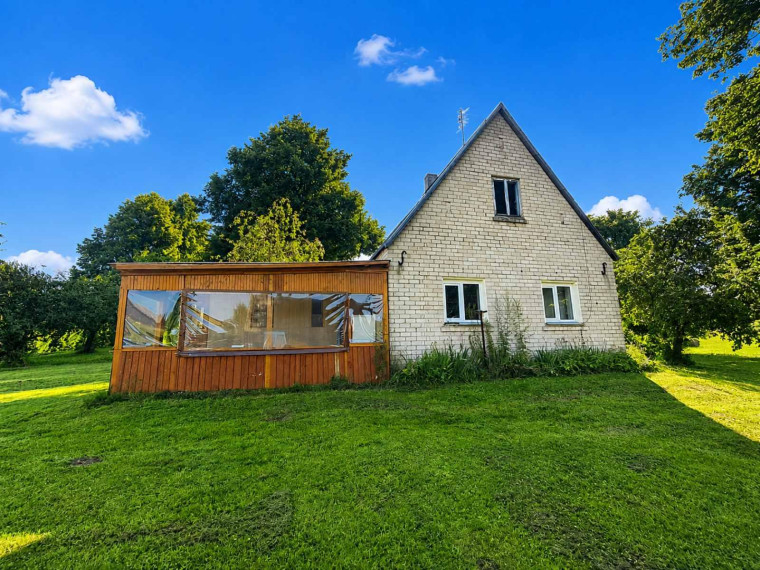 Parduodamas namas Gikonių k., Anykščių r. sav., 68 m² ploto 3 kambariai 2