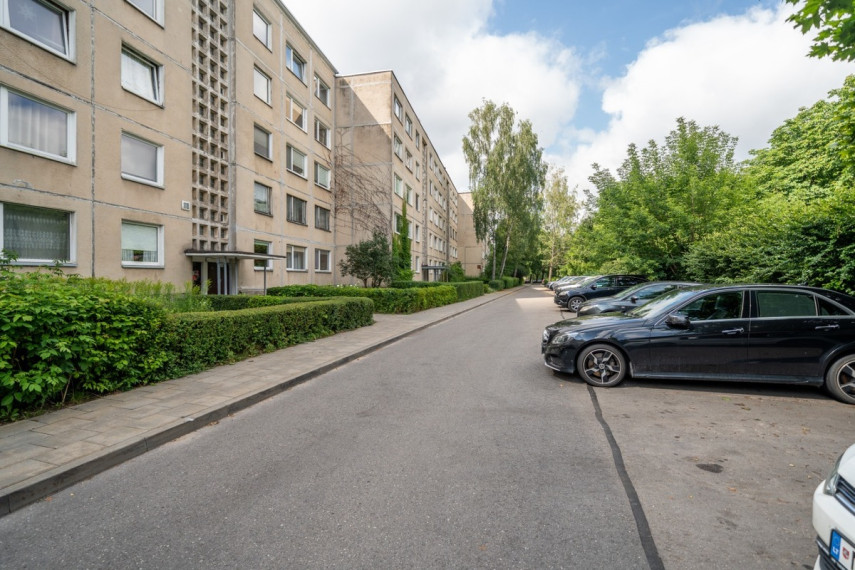 Parduodamas butas Žirmūnų g., Vilniaus m., Vilniaus m. sav., 49.3 m2 ploto, 3 kambariai 28