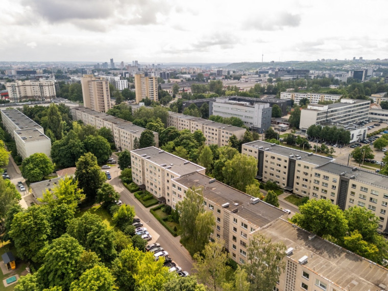 Parduodamas butas Žirmūnų g., Vilniaus m., Vilniaus m. sav., 49.3 m2 ploto, 3 kambariai 30