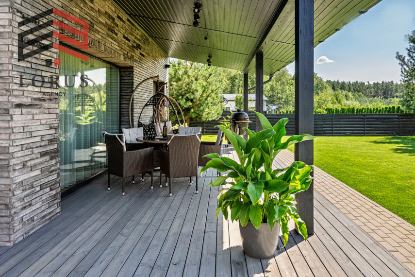 Parduodamas namas Vilniaus r. sav., 210 m2 ploto, 2 aukštai 3