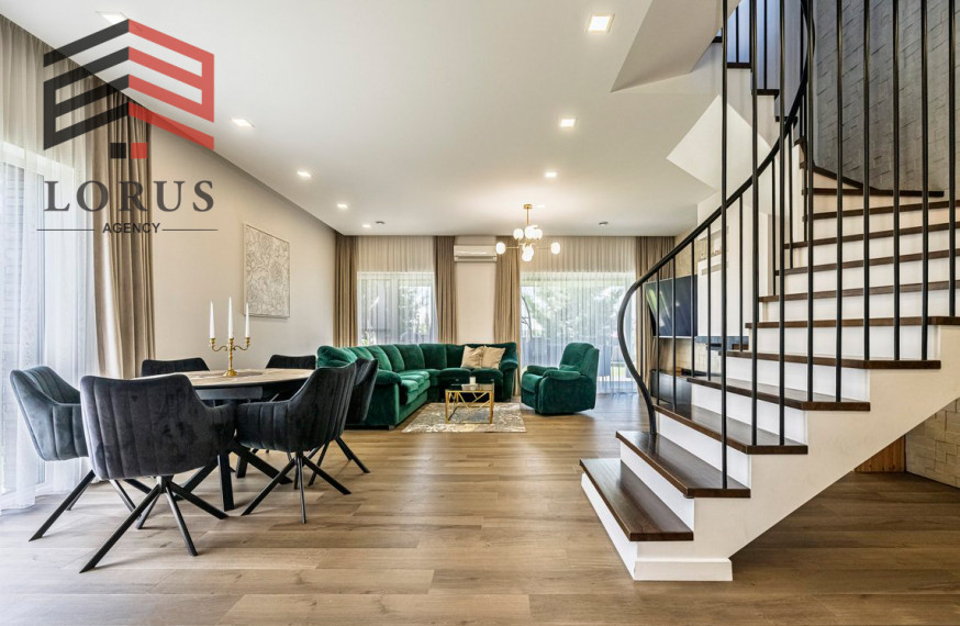 Parduodamas namas Vilniaus r. sav., 210 m2 ploto, 2 aukštai 15
