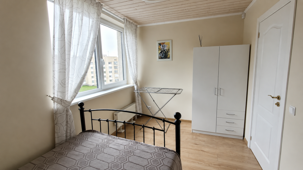 Nuomojamas butas V. Kudirkos g., Krašuonos, Utenos m., Utenos r. sav., 45.00 m² ploto 2 kambariai 5