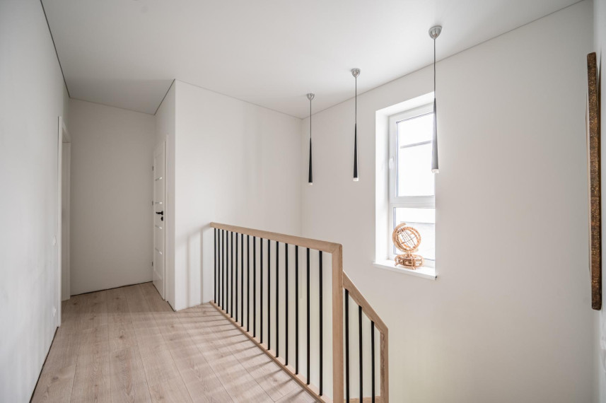 Parduodamas namas Spindulio g., Didžiųjų Gulbinų k., Vilniaus r. sav., 148.59 m² ploto 4 kambariai 18