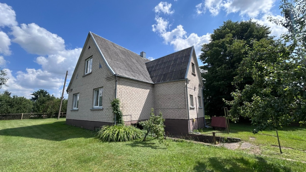 Parduodamas namas Dubysos g., Gėluvos k., Raseinių r. sav., 190 m2 ploto, 2 aukštai 20